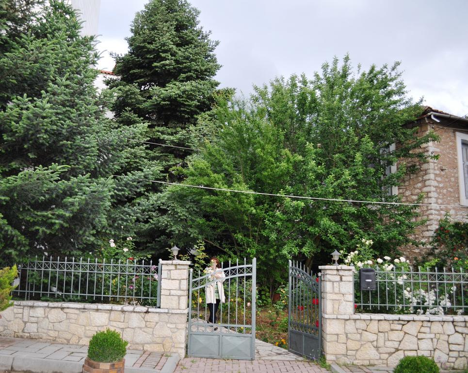 Papastavrou Apartments Kalawrita Zewnętrze zdjęcie